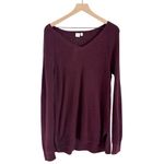 Gap NWT Women’s Long Sleeve V Neck Sweater Maroon Red Purple Size Medium Photo 1