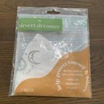 Urban Outfitters Mask Photo 5