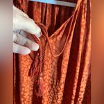Crown & Ivy Orange Bohemian Top Blouse Animal Print Flowy loose fit long sleeve leopard M Photo 2