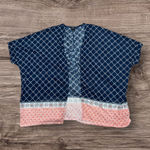 Torrid  Border Print Dolman Sleeve Cardigan Wrap Plus Size 4 4X Blue Open Front Photo 2