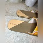 Toms  Carly Pale Pink Fabric Sunkissed Oranges Slip On Slides Sandals sz 11 Photo 2