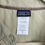 Patagonia Khaki Button Down Women’s Shirt Sz. 8 Photo 3