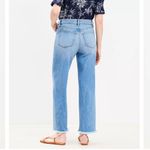 Loft  Wide‎ Leg Crop Jeans Size 6 28 Medium Wash Frayed Hem Photo 2
