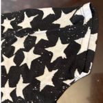 NEUE Women's Black & White Star Print V Photo 6