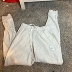 Alo Yoga  Muse Hoodie Cropped Ribbed Sweatshirt and pants Photo 8