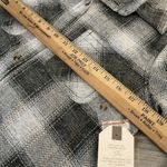 Ci Sono  Women’s Flannel Button Up Longsleeve Shirt Medium M gray plaid NWT soft Photo 7