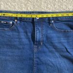 DKNY 5- Pocket Denim Mini Skirt Finished Raw Hem Size 12 Photo 4
