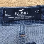 Hollister Women’s Butterfly Embroidered Medium Wash Rolled Hem Denim Jean Shorts Photo 8