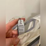 Varley NWT  Atheltic Sleevless Top Photo 4