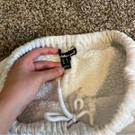 Charlotte Russe  Fuzzy Soft Jogger Pants Women's Cream Drawstring Waist Size M Photo 1