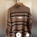 Line and Dot  Revolve Veronica oversized turtleneck sweater in brown size XS Photo 5