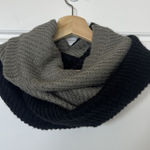 The North Face  Black & Gray Color Block Knit Infinity Scarf Photo 0