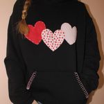 patchwork pink heart sweatshirt Black Photo 0