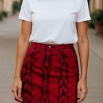 NWT MODERN FIT SNAKE PRINT SKIRT STRETCH RED SZ Photo 0