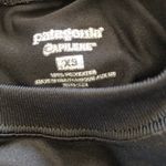 Patagonia Capilene Black Crewneck Base Layer Size XS Winter Cozy Outdoors Ski Photo 3