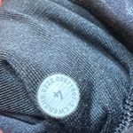 Lululemon  Leggings sz 4 Black Print Cropped Length Leggings Photo 7