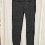 Athleta Heart Beat Chaturanga Tight Size ST Photo 2