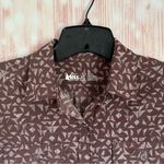 REI Women’s Brown Geometric Pattern Button Down Outdoor Hiking Shirt Size XS Photo 2