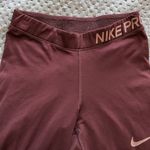 Nike  Hyper Warm Maroon Leggings w/ Stirups SZ XS GUC #1980 Photo 2