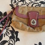 Coach Wristlet Photo 0