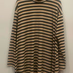 Umgee Black /gold and silver striped long sleeve sheath style dress like new Photo 0
