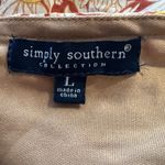 Simply Southern Sunflower Top Large Photo 2