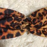 Revolve Nwot Hanna Bikini set in Leopard
Joues de Sable Photo 5