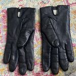 Beautiful black leather gloves in excellent cond Photo 1