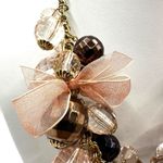 Pink cluster bow beaded necklace Photo 3