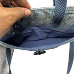 Liz Claiborne  women’s woven tote/shoulder bag - blue Photo 3