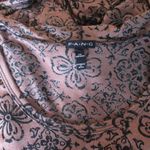 Fang Lightweight Hoodie Photo 4