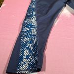 Athleta Revolve Leggings Stride Capri Pant Legging Deep Indigo Women size Medium Photo 14