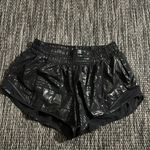 Lululemon  Hotty Hot Short II *2.5" Manifesto Photo 0