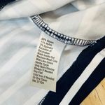 Crown & Ivy Women's Shift Dress Navy/White Stripe with Gold Accent sz Medium. Photo 4