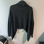 Lululemon Cabin Yogi Wrap
Heathered Black / Black Photo 6