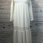 Venus white long eyelet with embroidery cold shoulder bell sleeves size 10 Photo 3