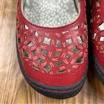 Jbu  by Jambu Bellerose Red Mary Jane Flat Memory Foam NWT - Size 7 Photo 2