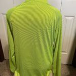 Under Armour  HeatGear Womens Large Half ZIP Pullover Photo 2