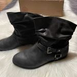 SO New  Ankle Boots Women's Size 7 Grey with Buckles Photo 5