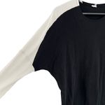 Dot Ribbed Raglan Long Sleeve T Photo 1