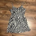 Tiger Zebra Animal Print Pjs top Black Size M Photo 3