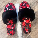 Victoria's Secret Victoria secret vs black faux fur slippers house shoes red roses size large Photo 6
