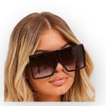 new Oversize Retro Flat Top Translucent Sunglasses ☀︎︎ Black / Blue Pink Lens Photo 12