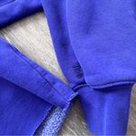 Aritzia  TNA cozy fleece perfect cropped sweatshirt‎ Crewneck purple Photo 1