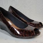 Comfort Plus by Predictions Womens Shoe 7.5 Brown Black Tortoise Peep Toe Wedge Photo 9