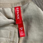 Spanx Crepe 6” High Rise Shorts Tahini Tan Size Medium Photo 9