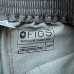 FIGS  Women’s Graphite Yola Scrub Pants - Size XS Petite Photo 6