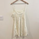 Delicates Vintage Slip Lingere Women White Slip Dress Feminine Sz Lg Midlength Floral Photo 3