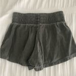 Talentless Shorts Photo 3