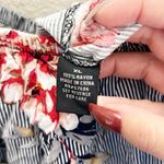 New Look Black And White Floral Off The Shoulder Striped Romper Photo 7